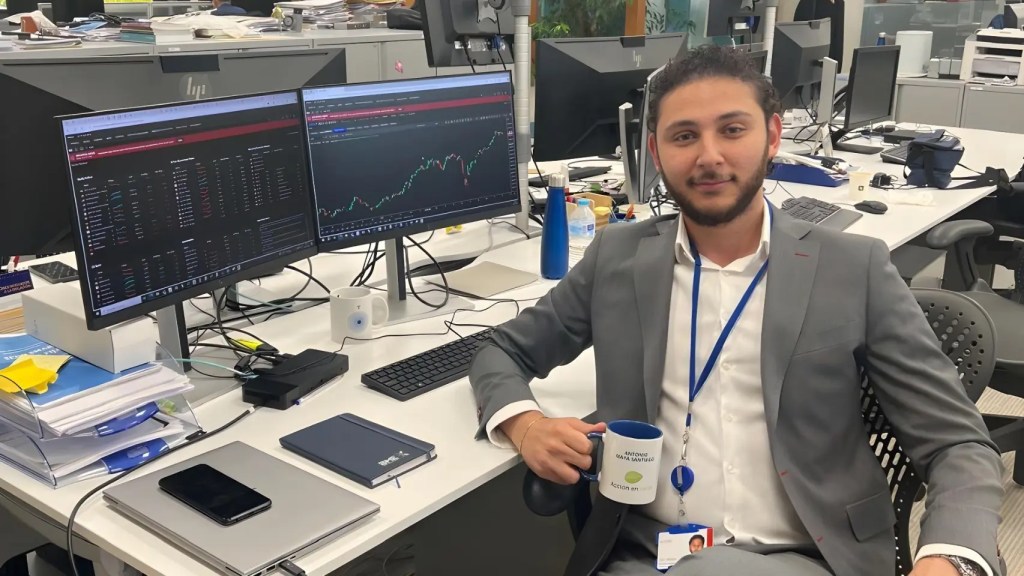 La Trayectoria de Antonio Maya: Un Ejemplo de Resiliencia&nbsp;Gitana